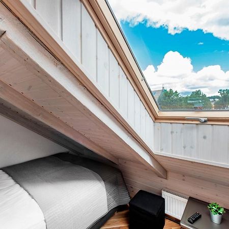 Small Attic Rooms In Kaunas Old Town Exterior foto