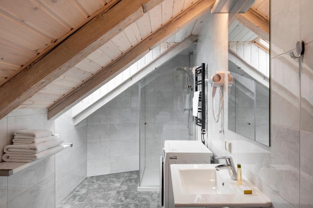 Small Attic Rooms In Kaunas Old Town Exterior foto
