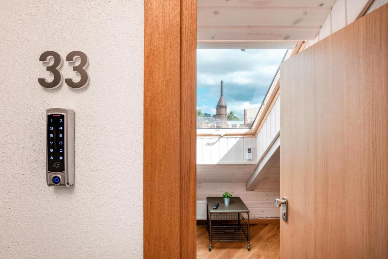 Small Attic Rooms In Kaunas Old Town Exterior foto